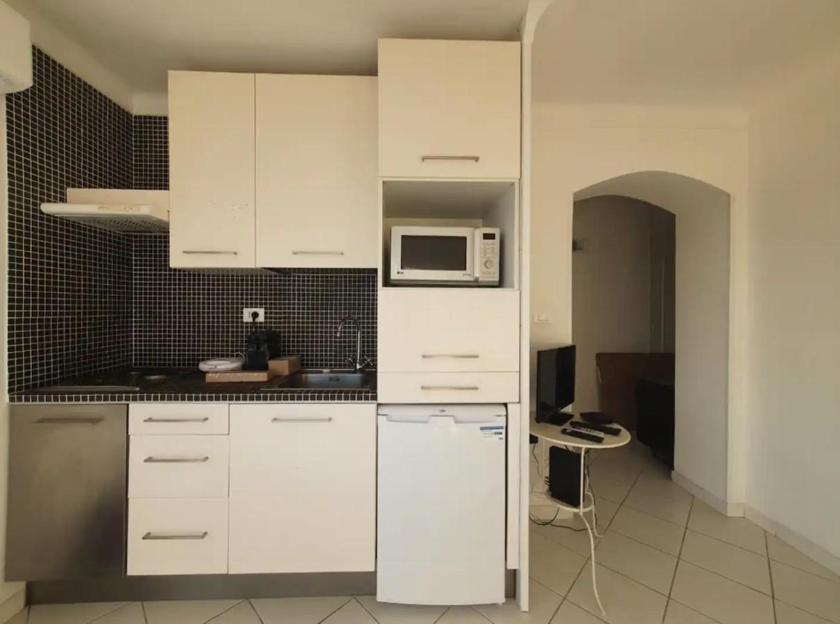 C060-Bel Appartement Avec Vue Mer - Picaud Кан Екстериор снимка