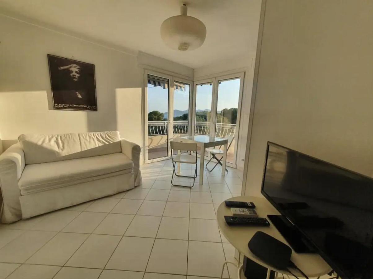 C060-Bel Appartement Avec Vue Mer - Picaud Кан Екстериор снимка